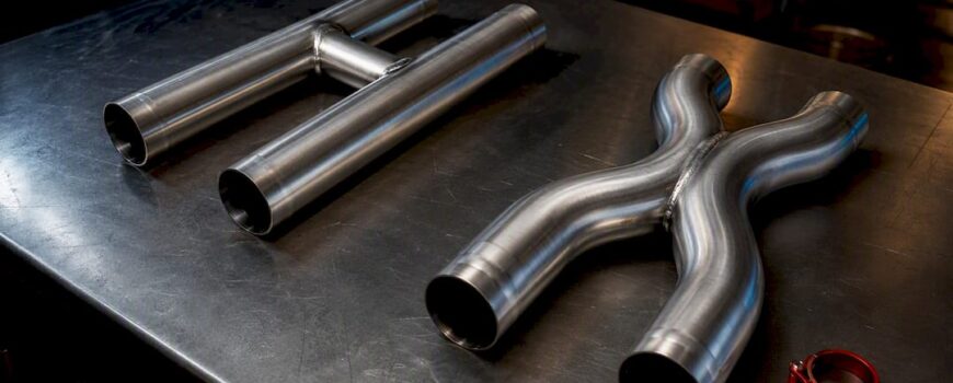 Anonymous H-pipe and X-pipe crossover junctions